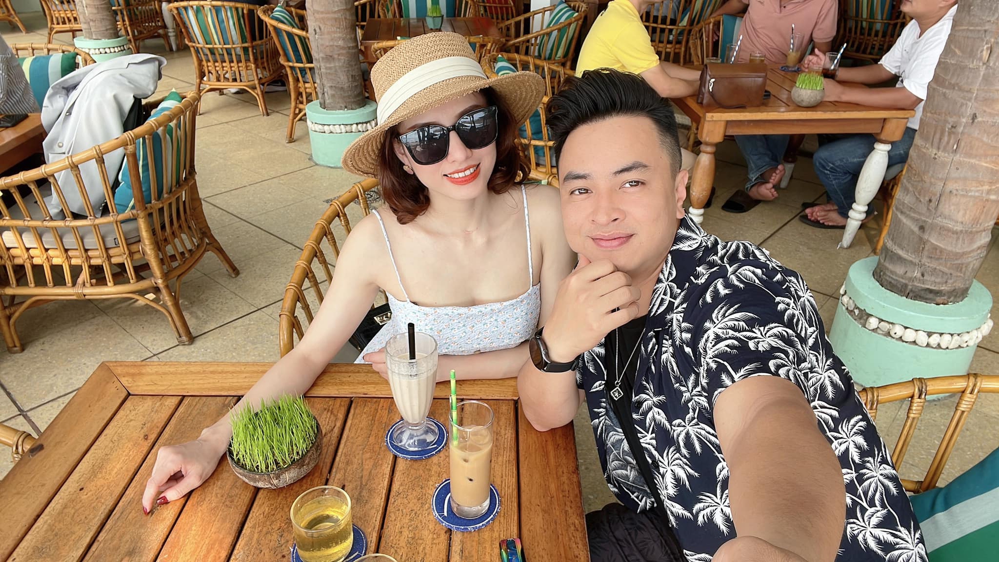 Điều không thể ngờ về nam diễn viên vai Đồng Văn Tiền trong 'Gió ngang khoảng trời xanh'- Ảnh 6. Điều không thể ngờ về nam diễn viên vai Đồng Văn Tiền trong 'Gió ngang khoảng trời xanh'- Ảnh 6.
