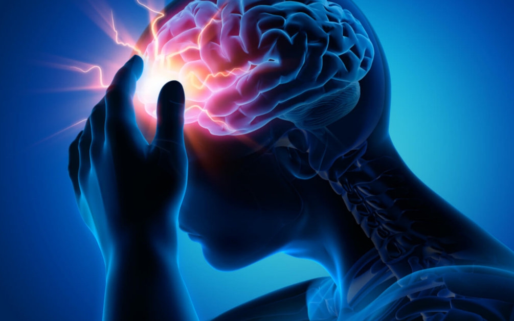 Cô bé 10 tuổi vượt qua 8 lần can thiệp mạch máu não, mơ ước khoác áo blouse trắng- Ảnh 3.