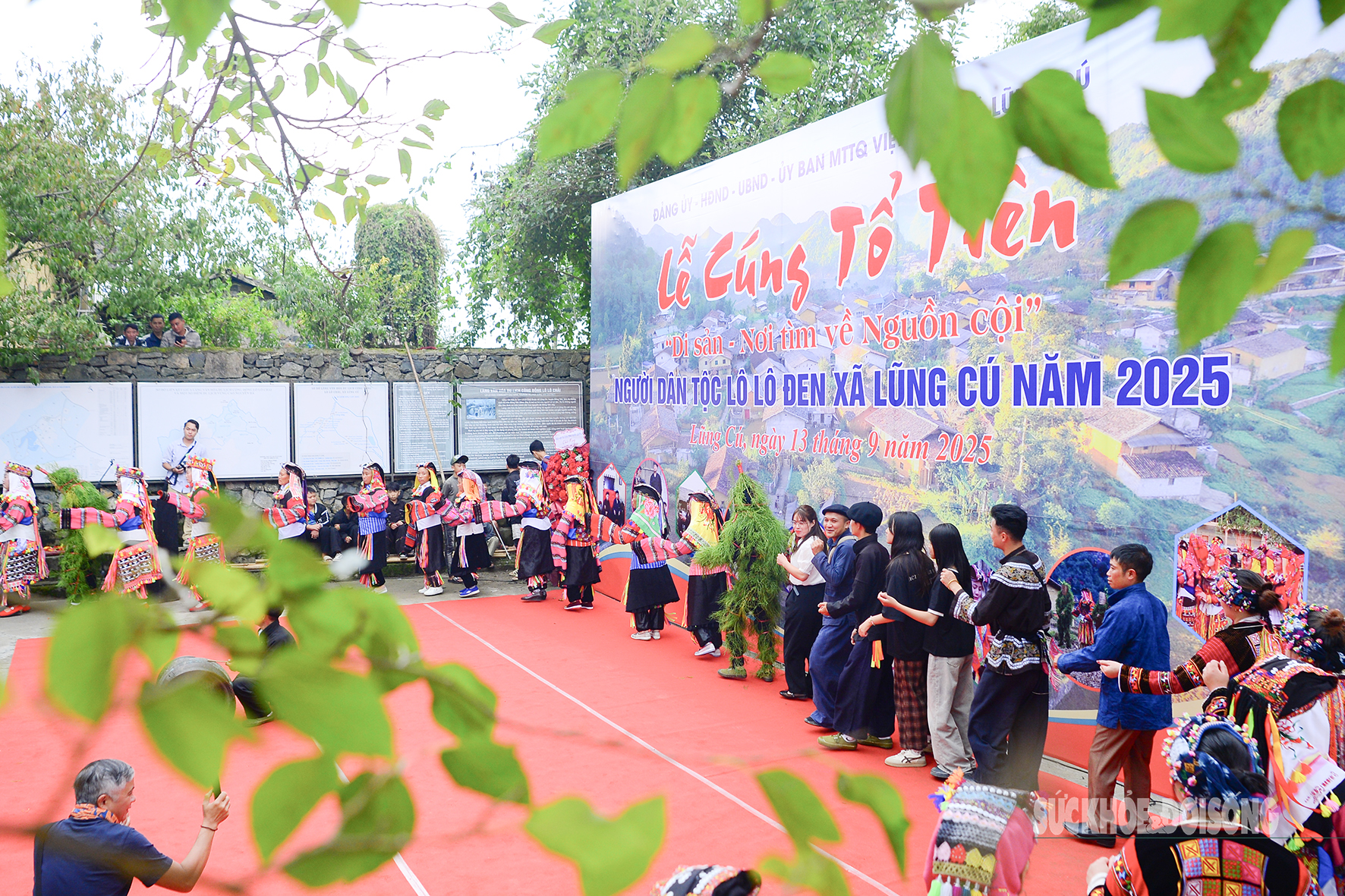 Lễ cúng tổ tiên của người Lô Lô nơi cực Bắc Tổ quốc- Ảnh 1. Lễ cúng tổ tiên của người Lô Lô nơi cực Bắc Tổ quốc- Ảnh 1.