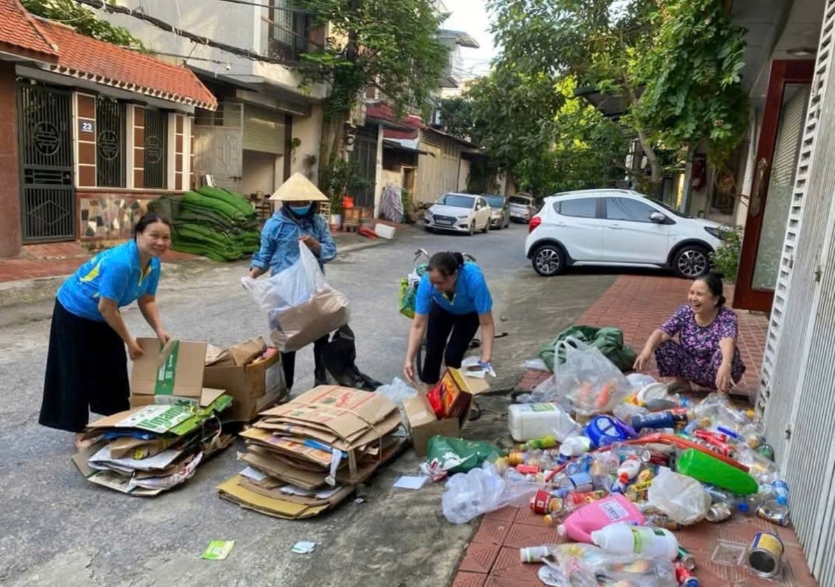 Phân loại rác tại nguồn vẫn khó- Ảnh 2.