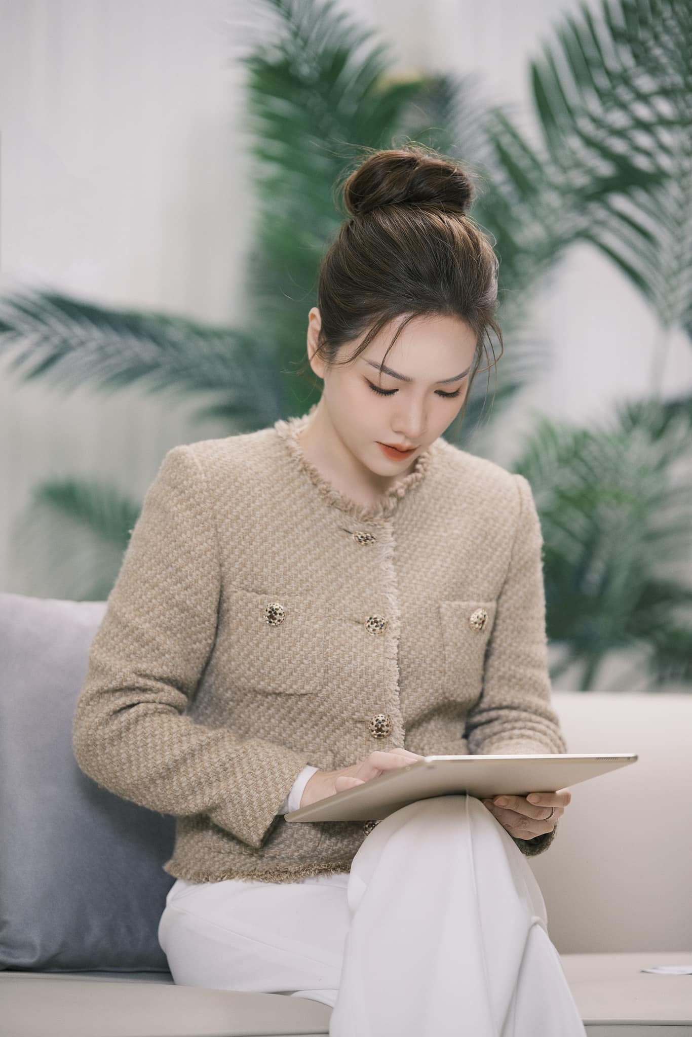 Chân dung con dâu tài sắc của NSND Khải Hưng- Ảnh 4.
