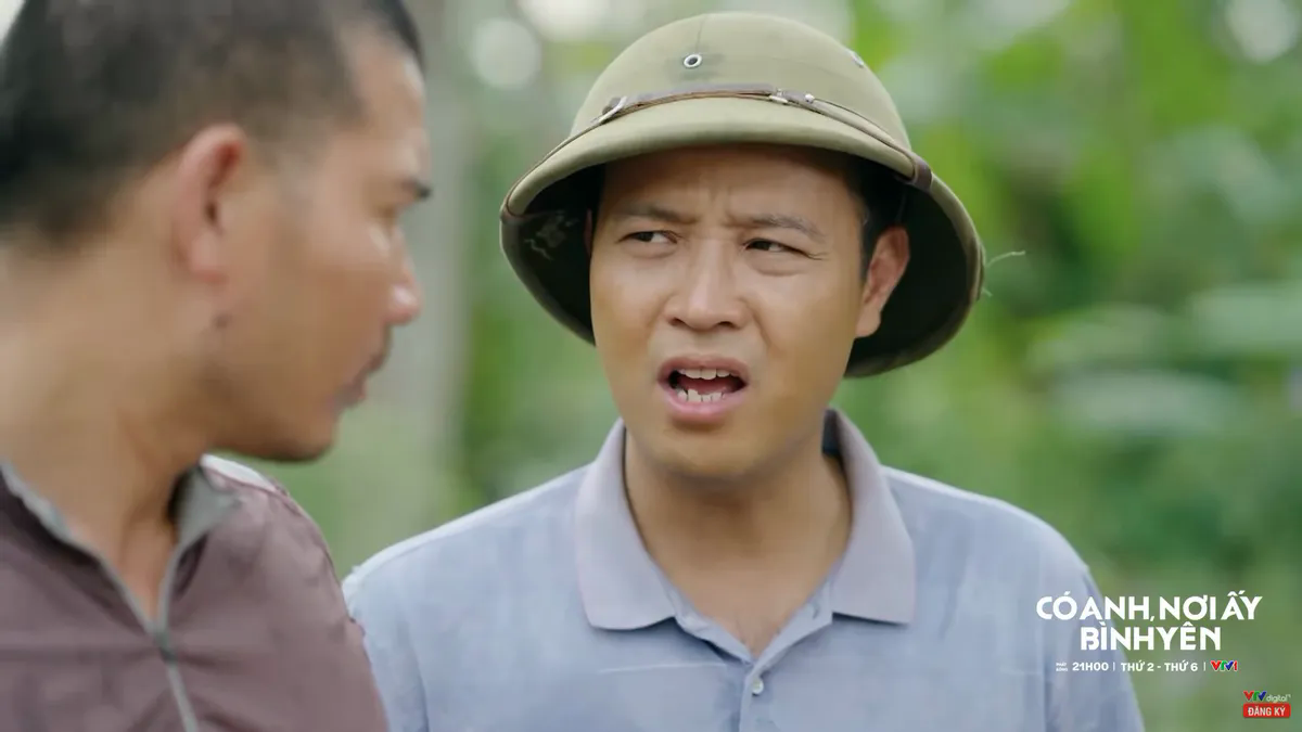 Nam diễn viên quê Hưng Yên đang gây tranh cãi trong phim 'Có anh, nơi ấy bình yên' là ai?- Ảnh 17. Nam diễn viên quê Hưng Yên đang gây tranh cãi trong phim 'Có anh, nơi ấy bình yên' là ai?- Ảnh 17.