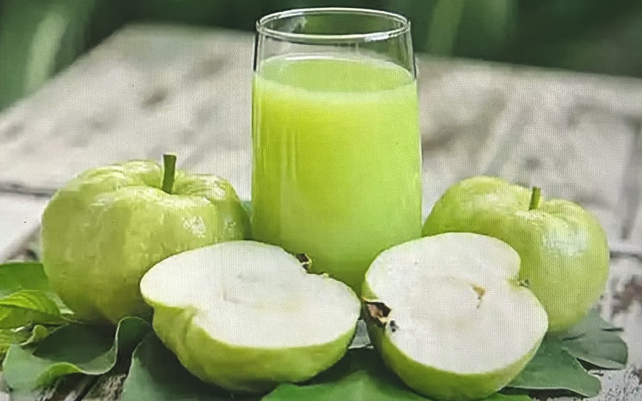 6 nhóm người nên cẩn trọng với nước ép ổi để bảo vệ sức khỏe- Ảnh 2.