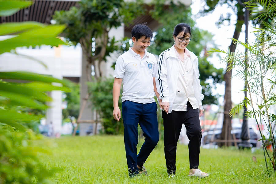 Hiến gan cứu vợ, chồng nói một câu khiến ai nghe cũng nghẹn lời- Ảnh 1.