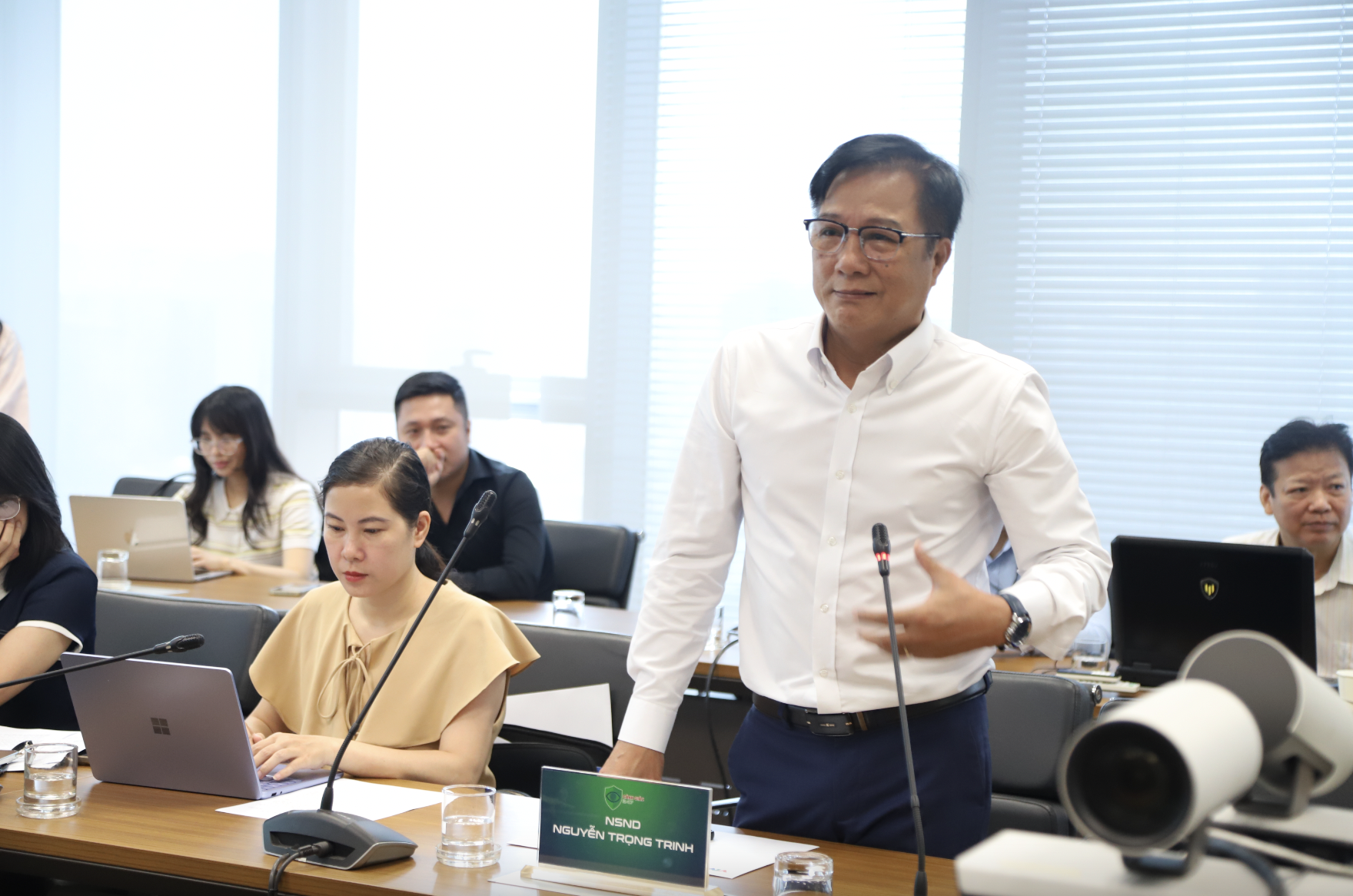 NSND Trọng Trinh bất ngờ đảm nhận vai trò mới trong chương trình cảnh giác lừa đảo- Ảnh 3. NSND Trọng Trinh bất ngờ đảm nhận vai trò mới trong chương trình cảnh giác lừa đảo- Ảnh 3.