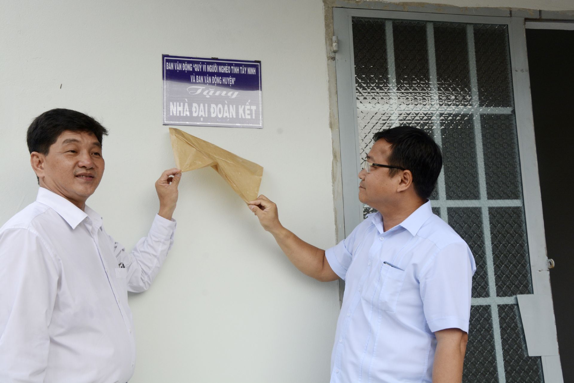Tây Ninh hoàn thành mục tiêu xoá nhà tạm, nhà dột nát trong năm 2025- Ảnh 3.