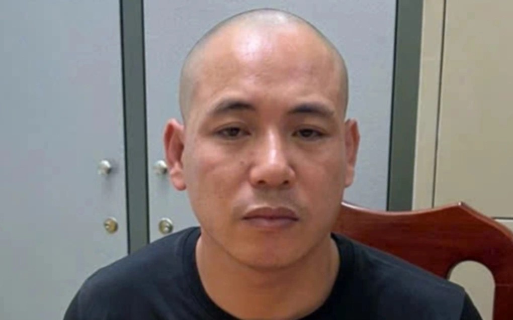 Bắt kẻ chuyên 