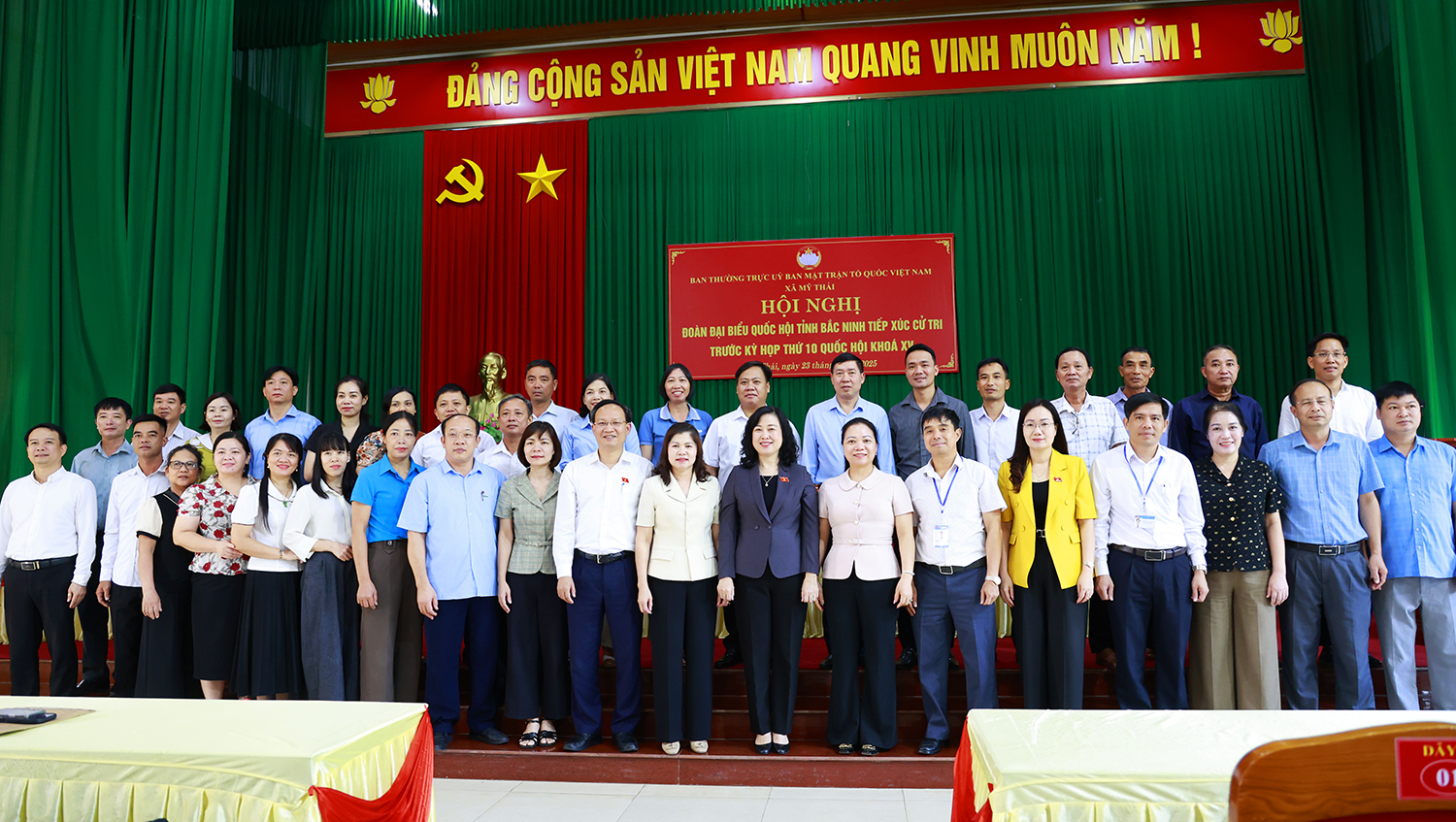 Bộ trưởng Bộ Y tế Đào Hồng Lan cùng đoàn ĐBQH Bắc Ninh tiếp xúc cử tri trước kỳ họp thứ 10, Quốc hội khoá XV- Ảnh 5.
