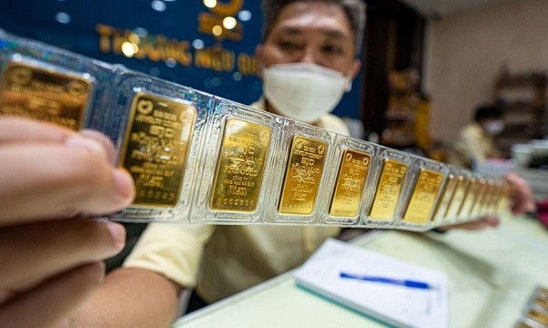 Giá vàng hôm nay ngày 23/9 tăng rất mạnh lên đỉnh cao mới- Ảnh 1.