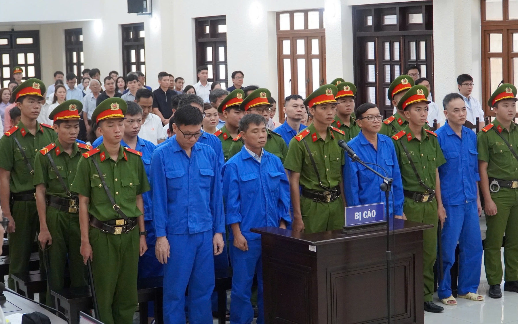 Mua bán hóa đơn che giấu nguồn gốc khoáng sản khai thác vượt phép, 6 bị can bị khởi tố- Ảnh 3.