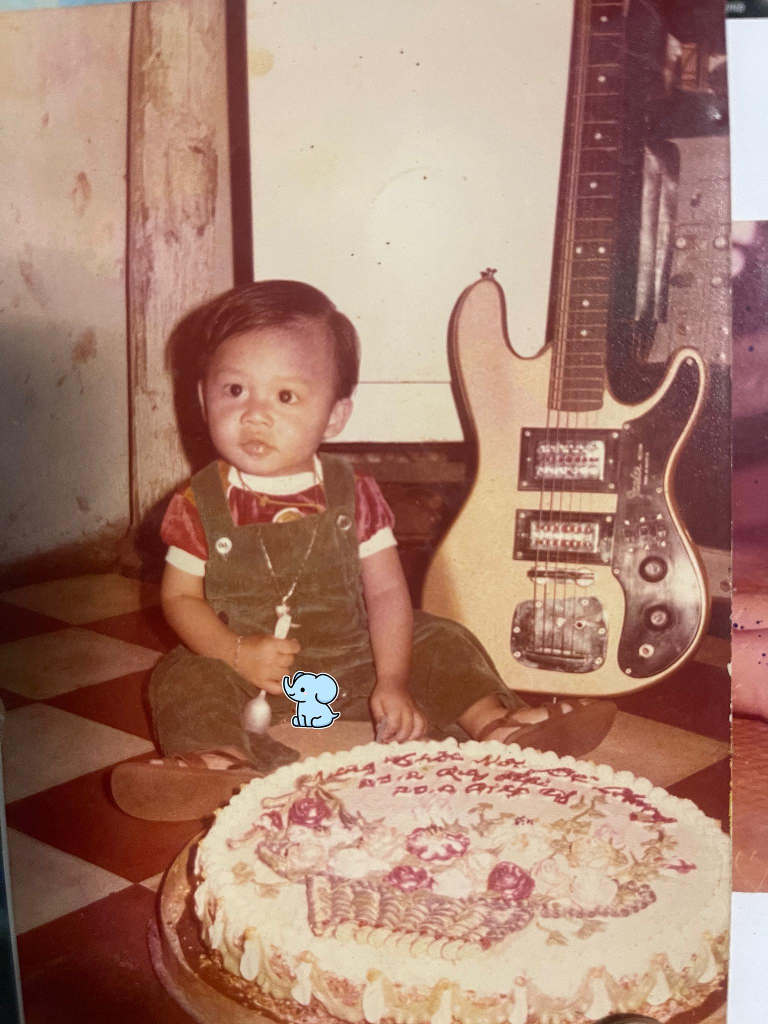 Hé lộ gia cảnh nhạc sĩ Nguyễn Văn Chung qua những hình ảnh thời thơ ấu- Ảnh 5.