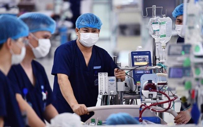 Bộ Y tế đề xuất phân nhóm thiết bị y tế trong mua sắm, đấu thầu thế nào?- Ảnh 2.