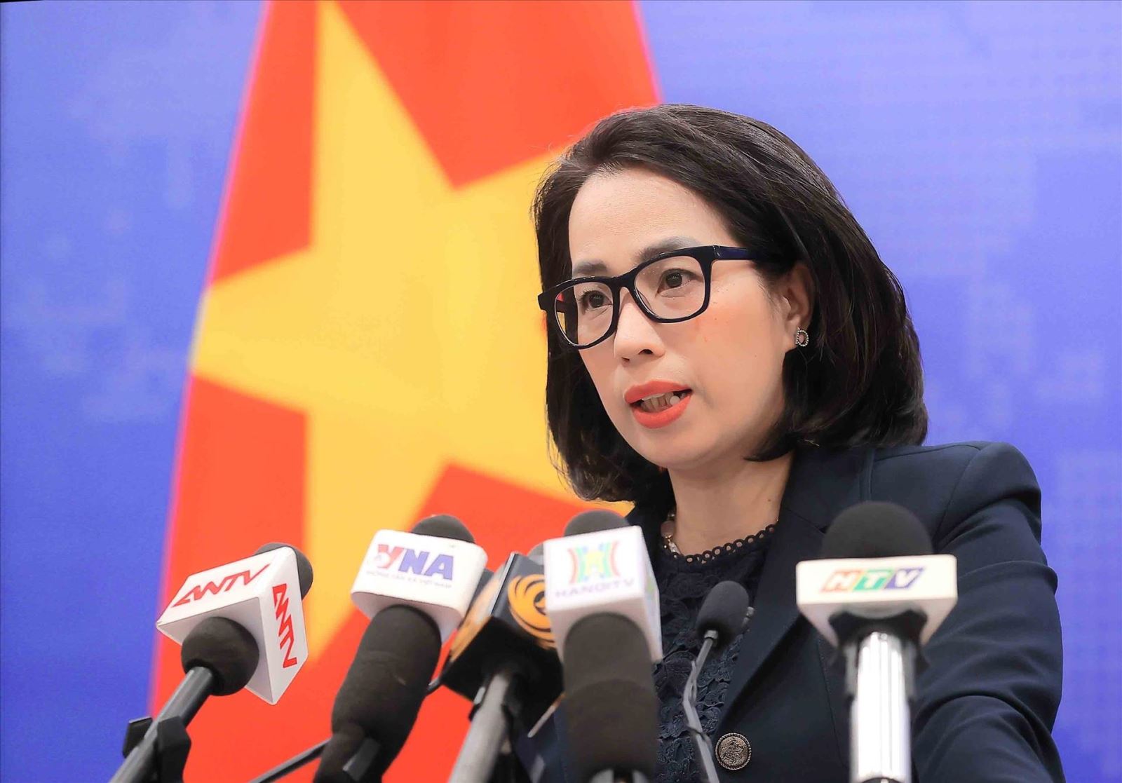 Bộ Ngoại giao trả lời về việc Mỹ dừng nhập khẩu một số nghề khai thác hải sản Việt Nam- Ảnh 1.
