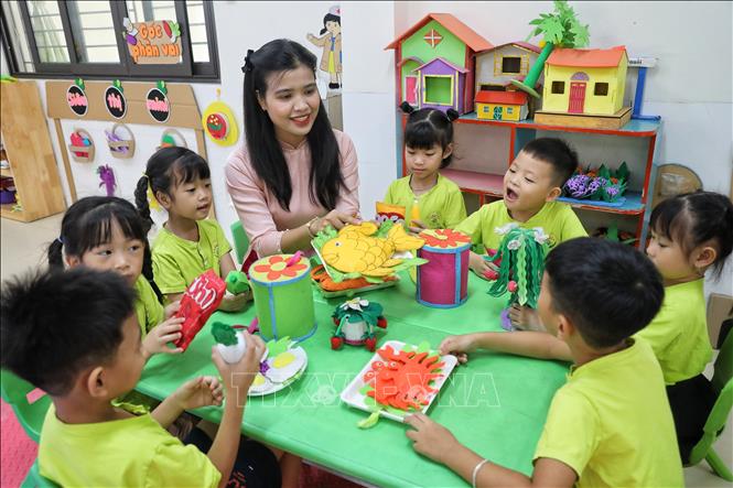 Đề xuất sáp nhập các trường mầm non, phổ thông quy mô nhỏ, dưới chuẩn- Ảnh 1.