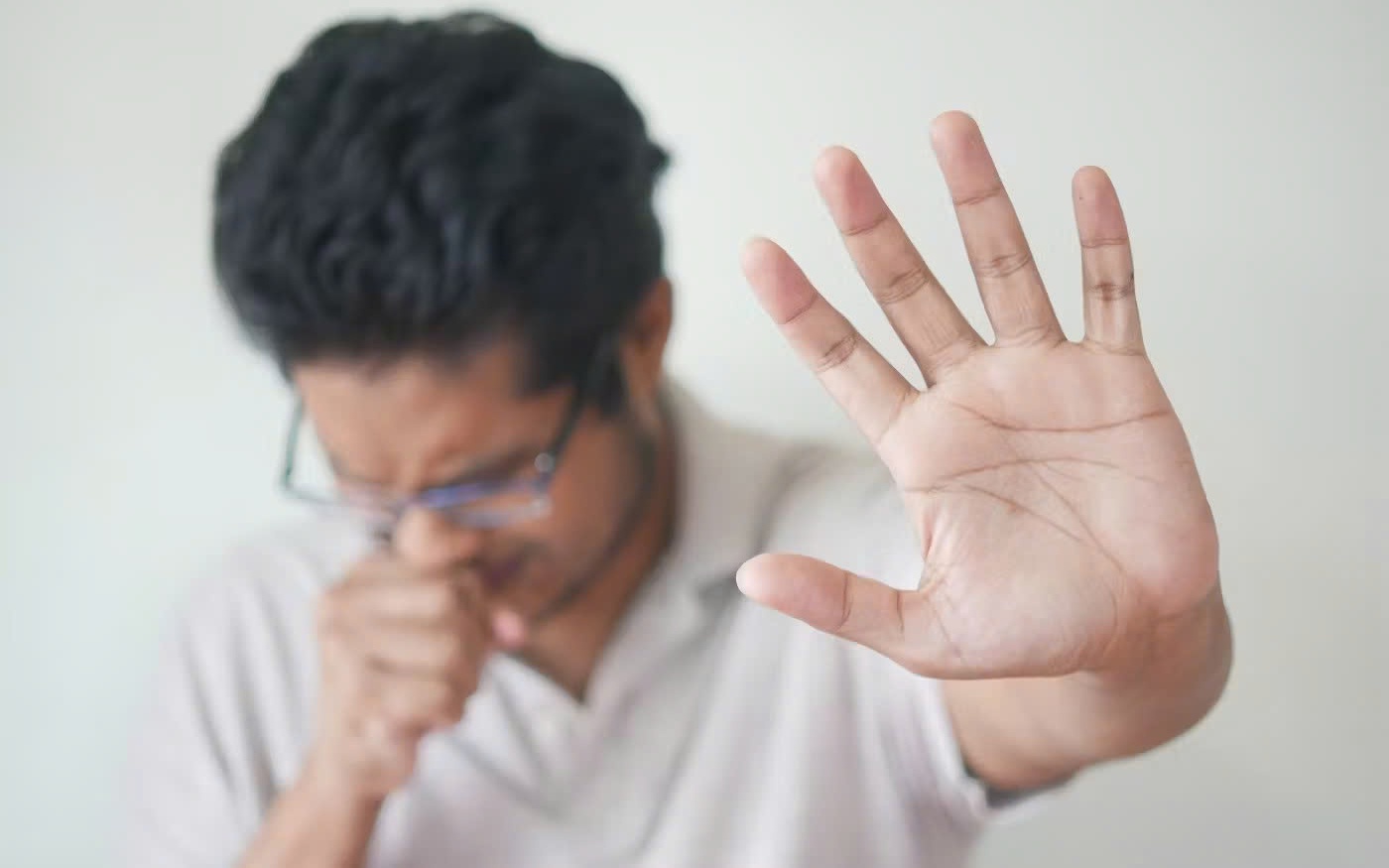 Người nhiễm HIV cần làm gì để phòng tránh lao tái phát?