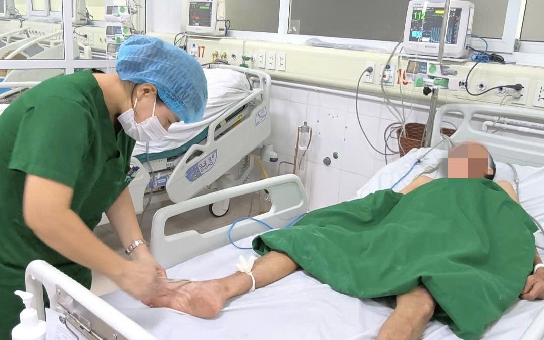Bất ngờ mắc uốn ván sau khi bị sâu răng