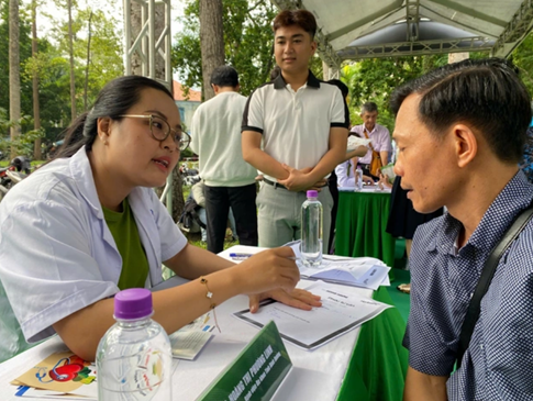 Hé lộ 10 chuyên gia dinh dưỡng uy tín tại ‘Ngày Dinh dưỡng Cộng đồng Việt Nam’ Lần 5- Ảnh 3.
