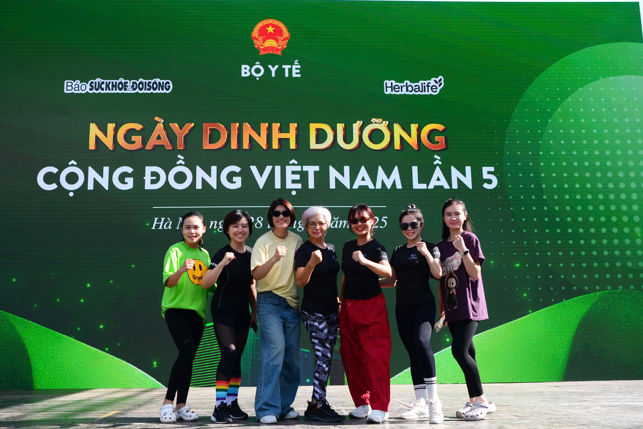 Không khí sôi động buổi tổng duyệt 'Ngày Dinh dưỡng cộng đồng Việt Nam' lần thứ 5- Ảnh 2.