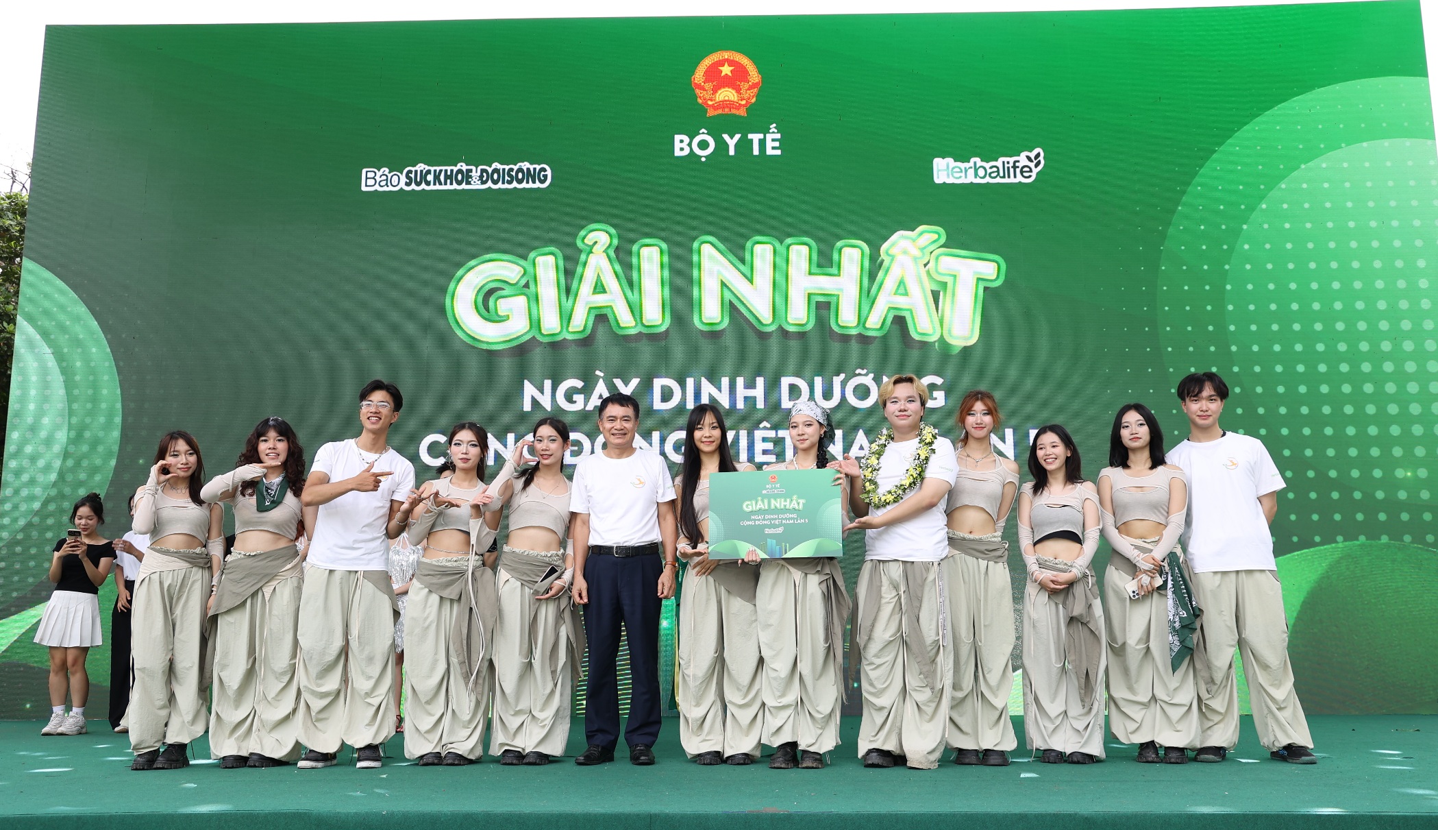 Ngày Dinh dưỡng cộng đồng Việt Nam lần 5: Hành trình gieo mầm thói quen sống khỏe, chủ động, có trách nhiệm với sức khỏe của chính mình và người thân- Ảnh 14.