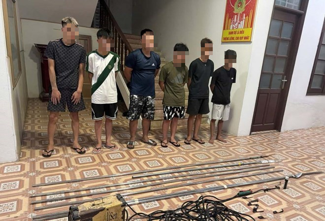 Công an Hải Phòng điều tra nhóm thanh niên mang hung khí hỗn chiến- Ảnh 1.