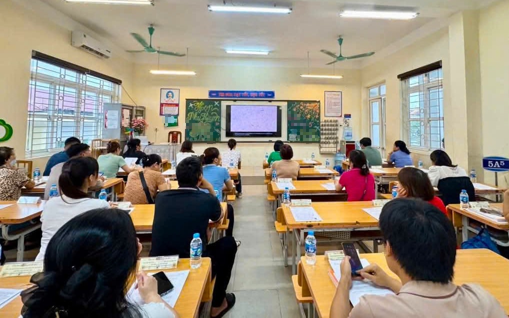 Cấm lạm thu đầu năm học: Loạt địa phương vào cuộc