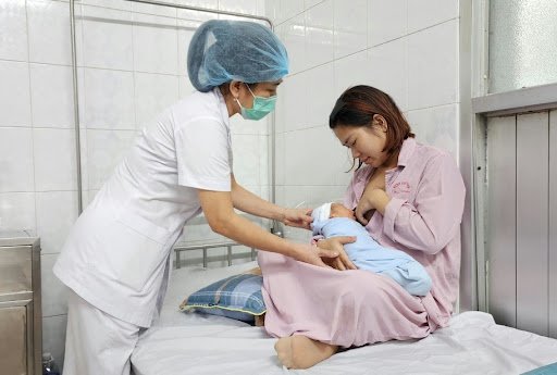Sữa mẹ - nguồn dinh dưỡng tốt nhất và duy nhất cho trẻ từ 0-6 tháng- Ảnh 1. Sữa mẹ - nguồn dinh dưỡng tốt nhất và duy nhất cho trẻ từ 0-6 tháng- Ảnh 1.