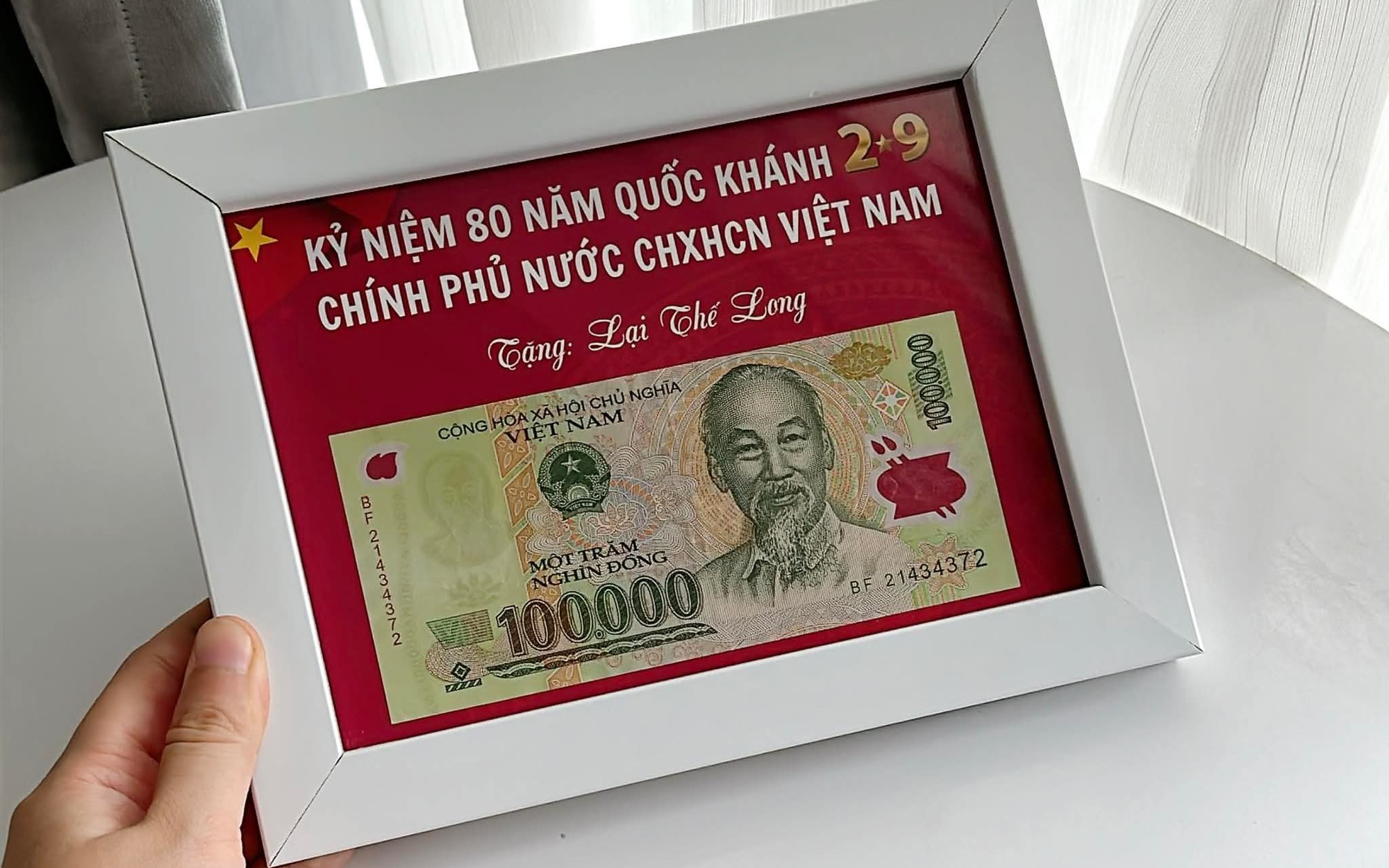 10 giờ đêm, phường đông dân nhất Hà Nội vẫn đang chi trả quà Quốc khánh cho người dân- Ảnh 4.