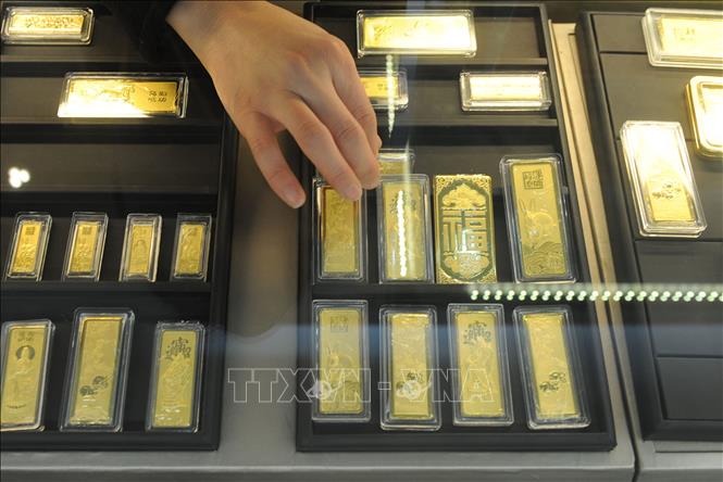 Giá vàng lập đỉnh lịch sử mới trên 3.500 USD/ounce- Ảnh 1.