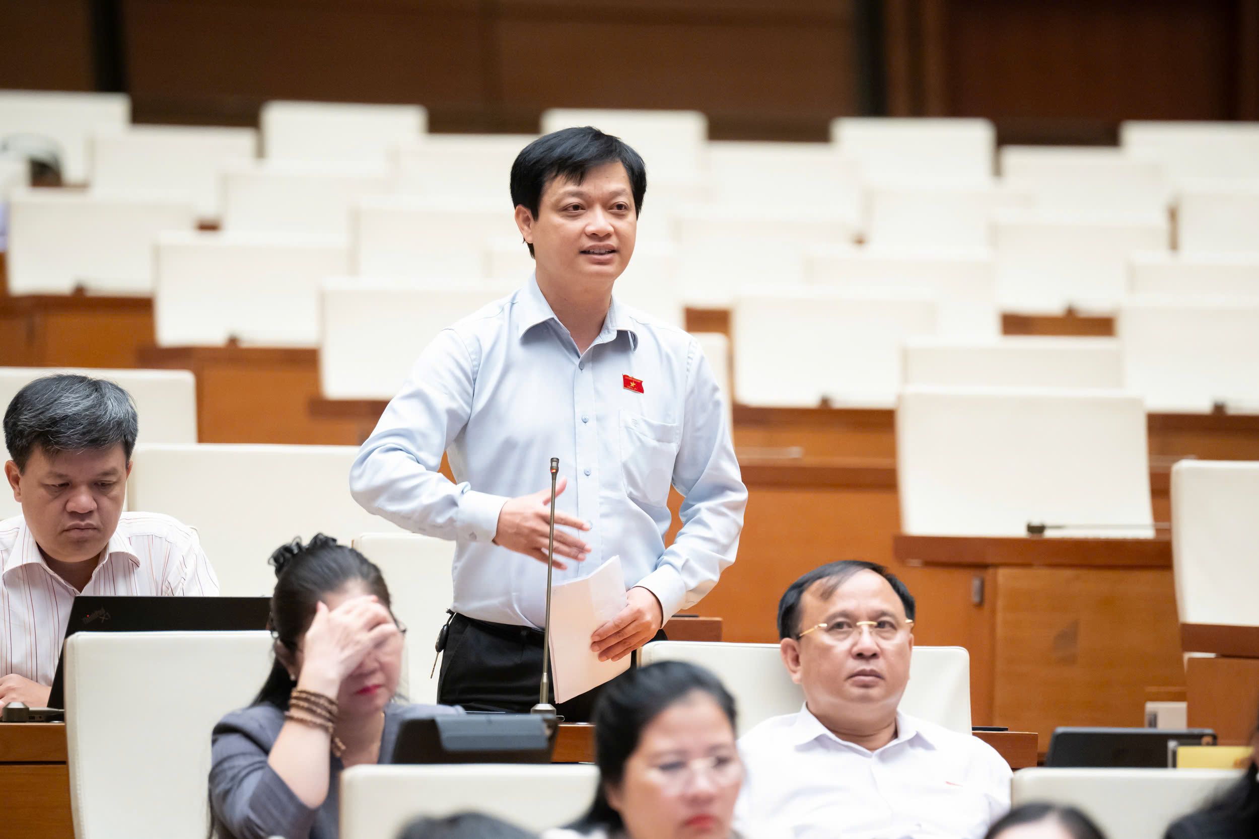 Quy định cụ thể hơn về bán hàng livestream để bảo vệ người tiêu dùng- Ảnh 1. Quy định cụ thể hơn về bán hàng livestream để bảo vệ người tiêu dùng- Ảnh 1.