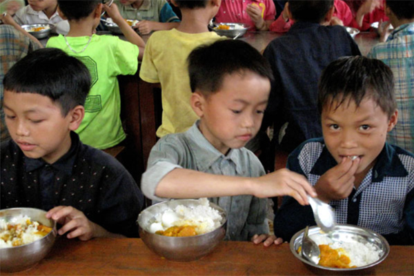 Dinh dưỡng cho trẻ em vùng dân tộc thiểu số và miền núi, hiểu đúng để hành động đúng- Ảnh 1.