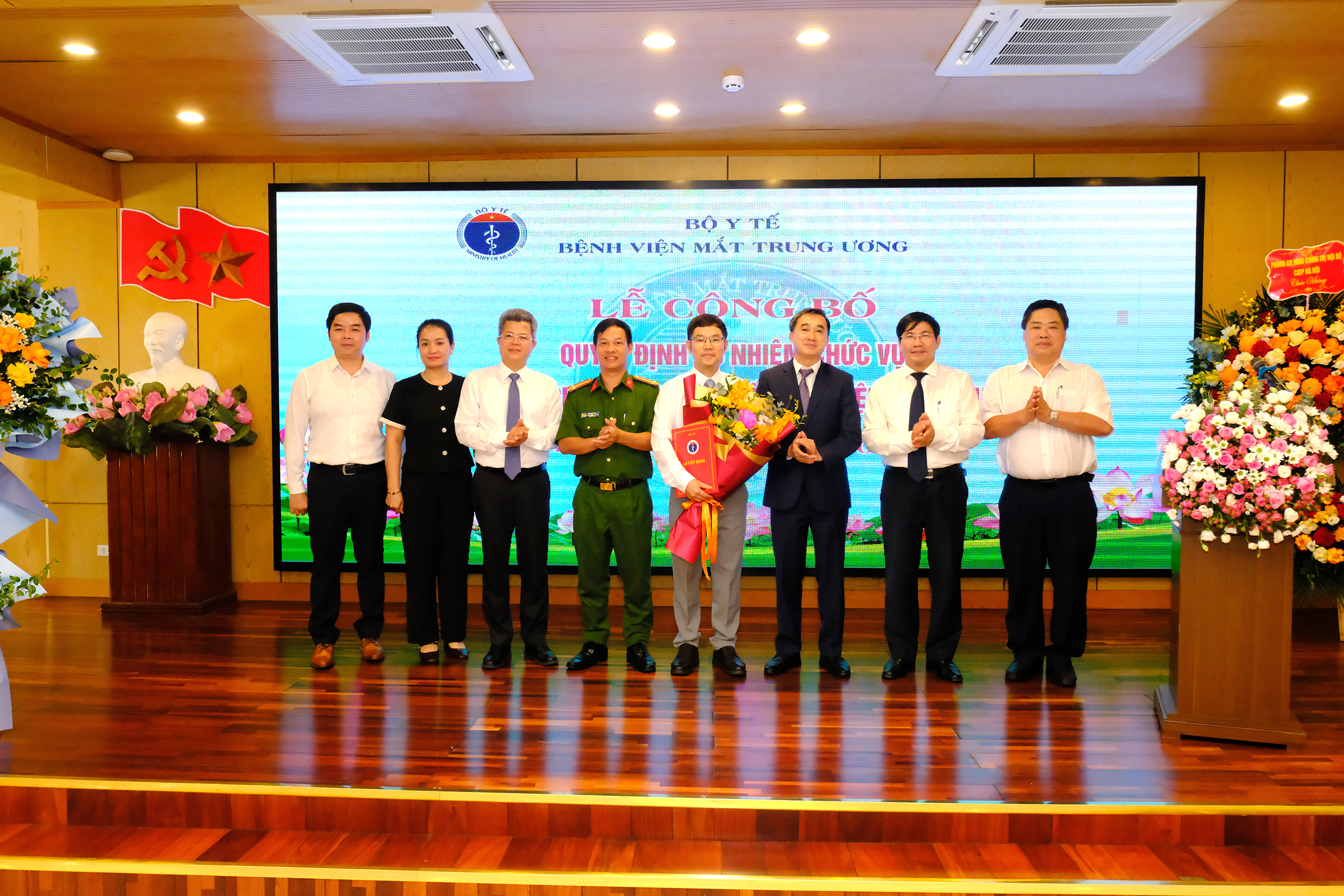 Bộ Y tế bổ nhiệm Phó Giám đốc phụ trách kinh tế Bệnh viện Mắt Trung ương- Ảnh 3.