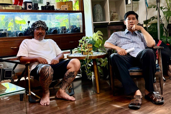 Phim có Phước Sang, NSƯT Hoài Linh có doanh thu đứng sau 'Mưa đỏ'- Ảnh 2. Phim có Phước Sang, NSƯT Hoài Linh có doanh thu đứng sau 'Mưa đỏ'- Ảnh 2.