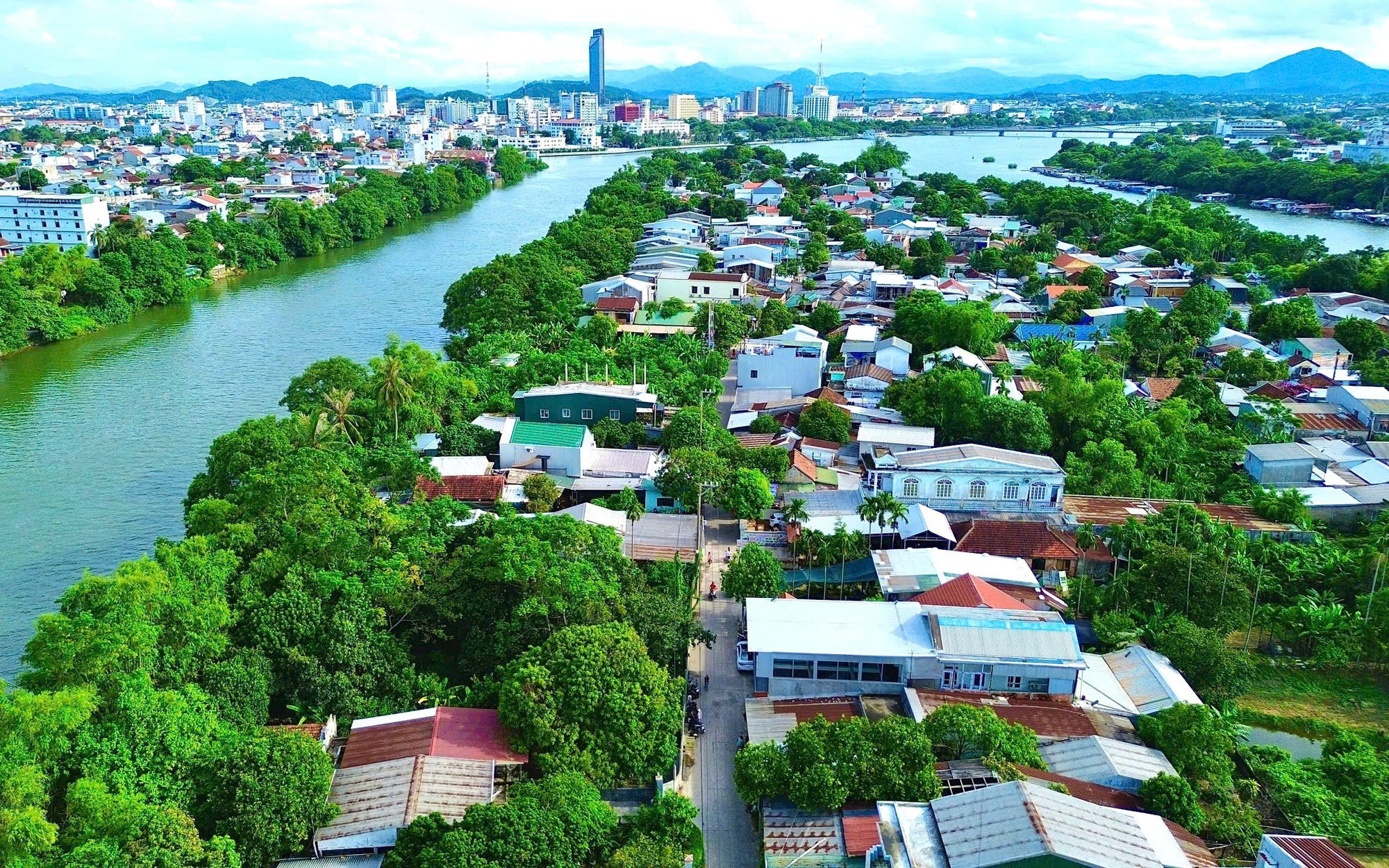 Huế đầu tư 2.200 tỷ đồng xây cầu nối 'ốc đảo' trên sông Hương- Ảnh 3.