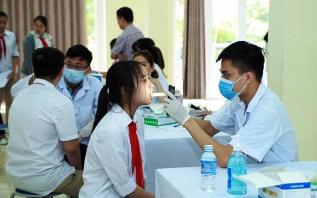 Học sinh, sinh viên được hưởng những quyền lợi gì khi khám chữa bệnh BHYT?