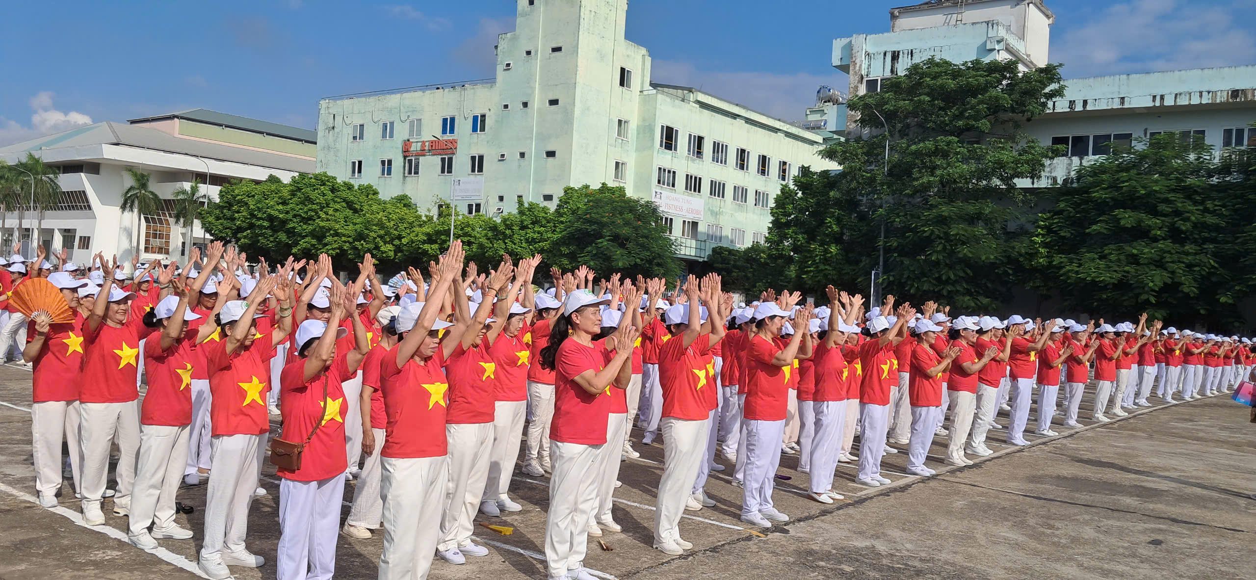Việt Nam bước vào già hoá dân số, chăm sóc sức khoẻ người cao tuổi là yêu cầu cấp thiết- Ảnh 5. Việt Nam bước vào già hoá dân số, chăm sóc sức khoẻ người cao tuổi là yêu cầu cấp thiết- Ảnh 5.