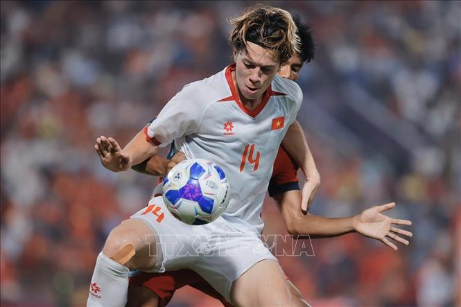 Thắng U23 Singapore, U23 Việt Nam rộng cửa vào VCK U23 châu Á 2026- Ảnh 4. Thắng U23 Singapore, U23 Việt Nam rộng cửa vào VCK U23 châu Á 2026- Ảnh 4.