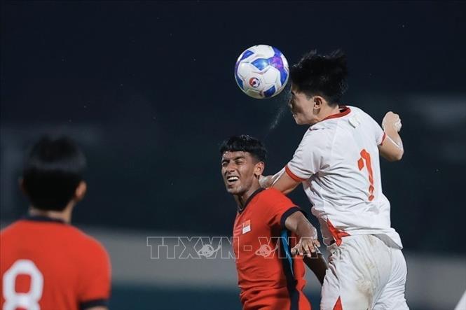 Thắng U23 Singapore, U23 Việt Nam rộng cửa vào VCK U23 châu Á 2026- Ảnh 2. Thắng U23 Singapore, U23 Việt Nam rộng cửa vào VCK U23 châu Á 2026- Ảnh 2.