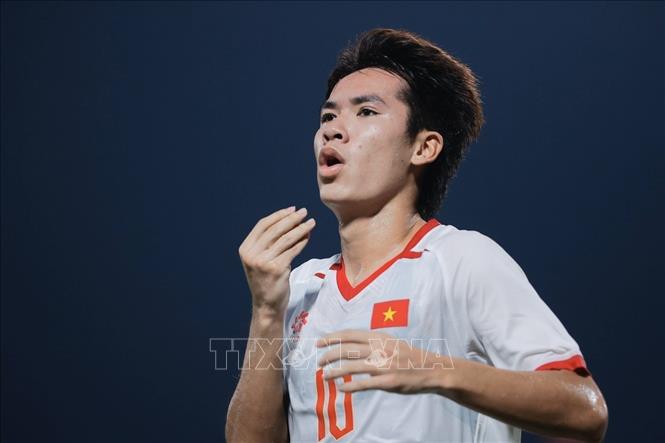 Thắng U23 Singapore, U23 Việt Nam rộng cửa vào VCK U23 châu Á 2026- Ảnh 6. Thắng U23 Singapore, U23 Việt Nam rộng cửa vào VCK U23 châu Á 2026- Ảnh 6.
