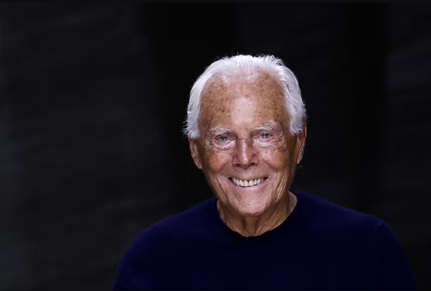 Hàng nghìn người tiếc thương 'ông vua thời trang Italy' Giorgio Armani- Ảnh 1. Hàng nghìn người tiếc thương 'ông vua thời trang Italy' Giorgio Armani- Ảnh 1.