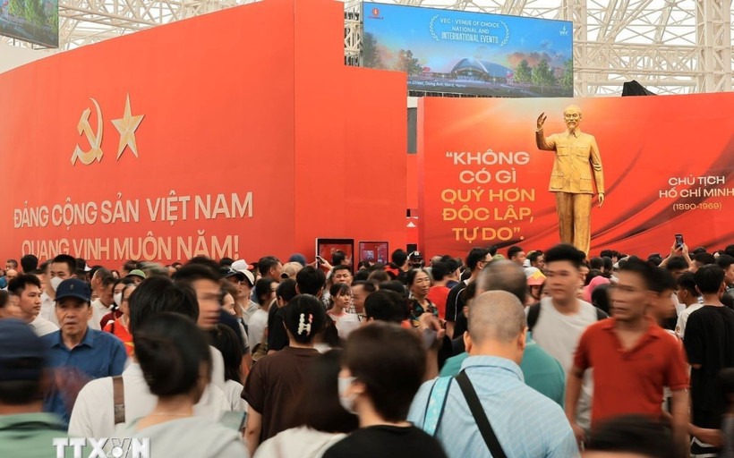 Triển lãm thành tựu đất nước thu hút 6,5 triệu lượt khách tham quan