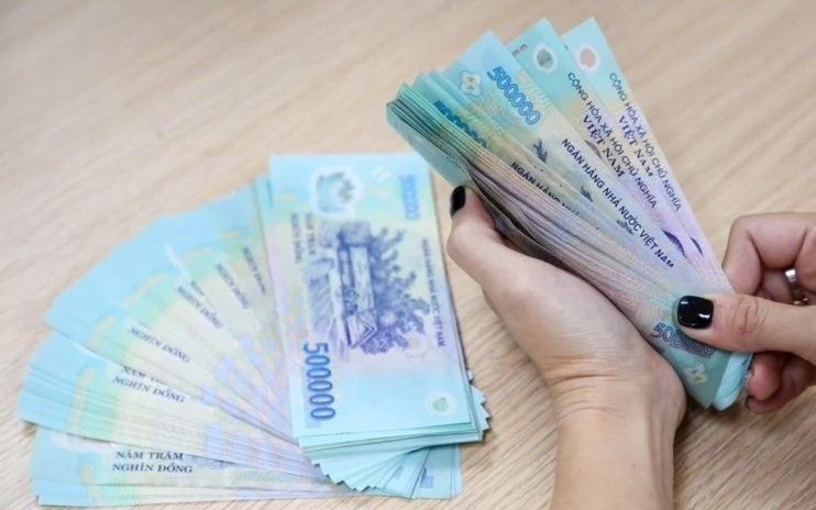 Chế độ hưởng trợ cấp một lần cho người đến tuổi hưu vẫn tiếp tục làm việc