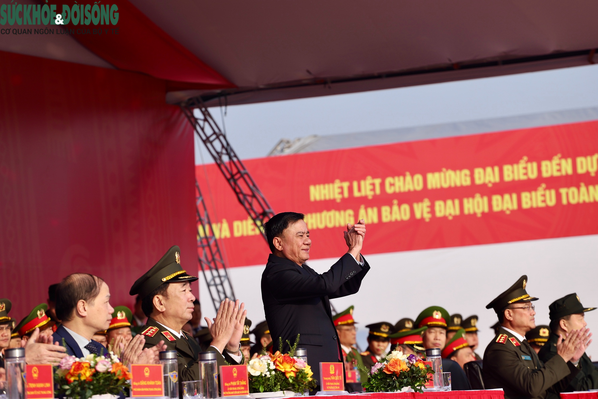 Những hình ảnh ấn tượng trong Lễ xuất quân, diễn tập bảo vệ Đại hội XIV- Ảnh 3.