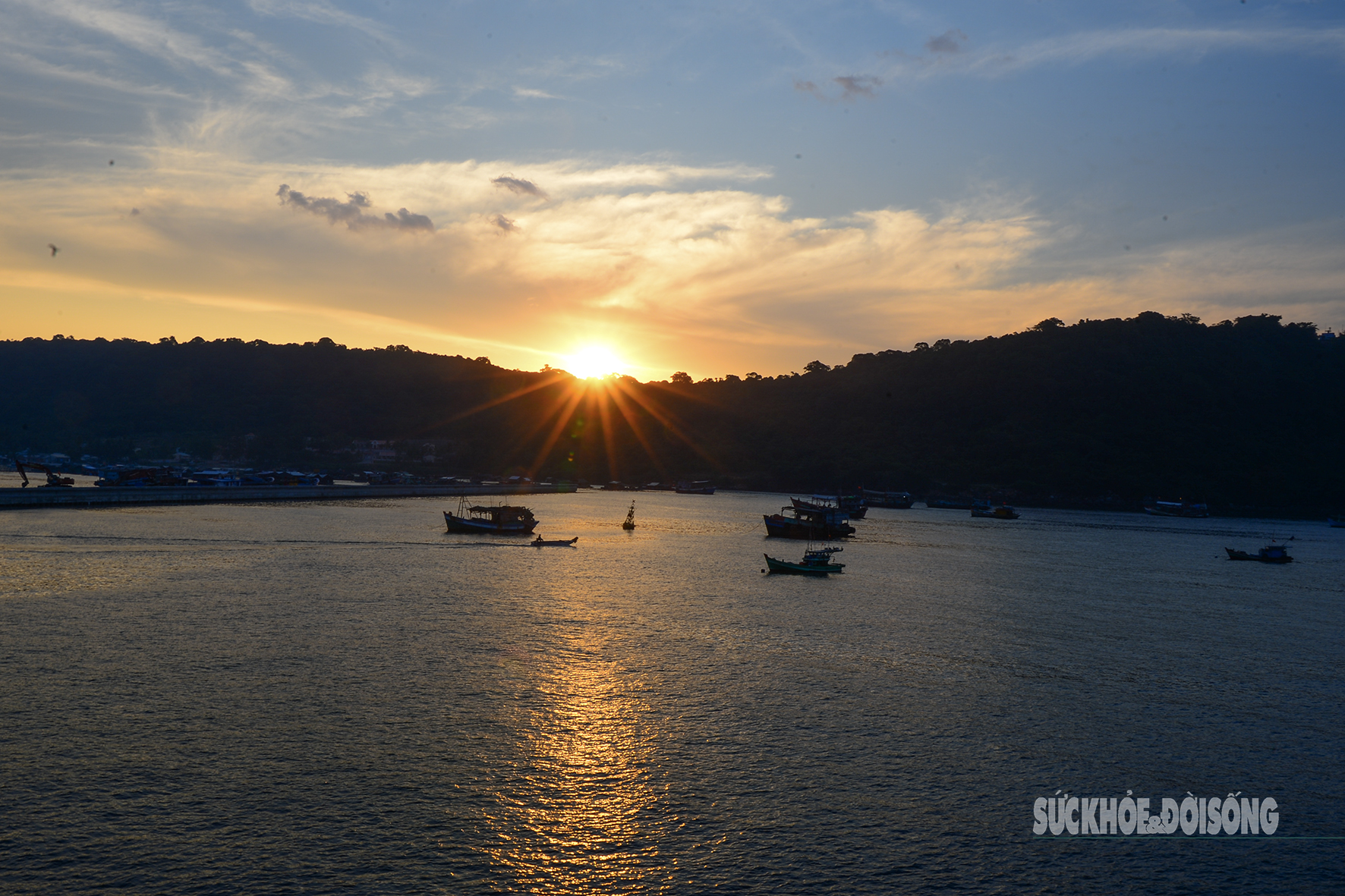 Mùa xuân đến với đảo tiền tiêu Thổ Chu- Ảnh 1.