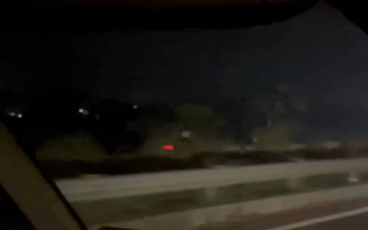 Người đàn ông say rượu phóng ngược chiều trên cao tốc rồi tông vào hai ô tô- Ảnh 2.