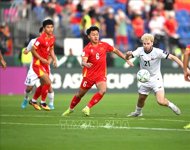 U23 Saudi Arabia - U23 Việt Nam: Quyết đấu cho ngôi đầu bảng- Ảnh 1. U23 Saudi Arabia - U23 Việt Nam: Quyết đấu cho ngôi đầu bảng- Ảnh 1.