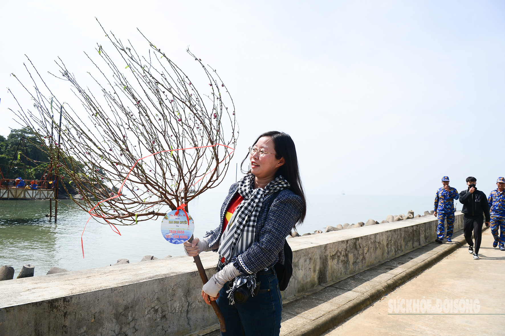 Thăm, chúc Tết cán bộ, chiến sĩ đảo Hòn Khoai- Ảnh 6.