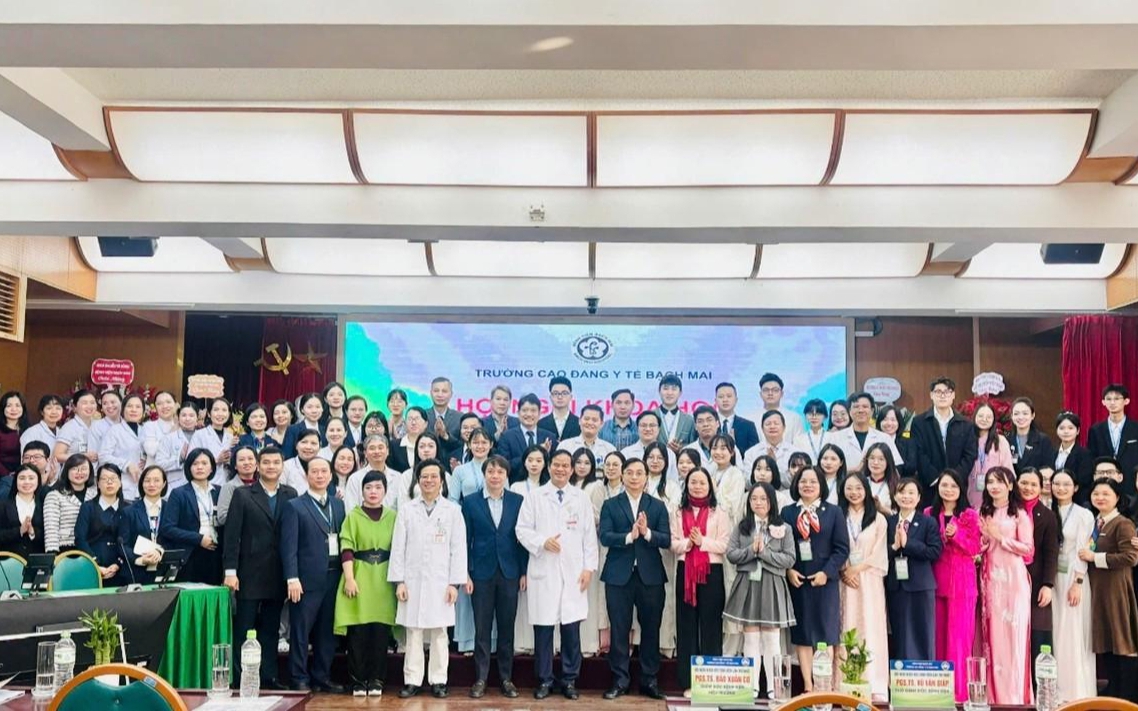 'Hiến máu tình nguyện không chỉ là việc thiện, mà còn là hành động yêu nước, thương nòi bằng việc làm cụ thể'- Ảnh 7. 'Hiến máu tình nguyện không chỉ là việc thiện, mà còn là hành động yêu nước, thương nòi bằng việc làm cụ thể'- Ảnh 7.