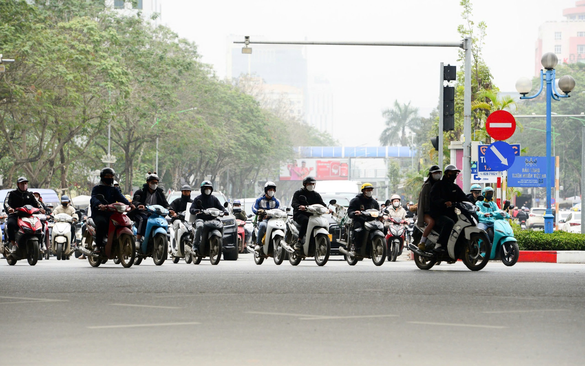 Không khí lạnh suy yếu, miền Bắc tăng nhiệt, rét đậm chỉ còn ở vùng núi