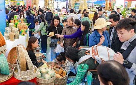 Hội chợ Mùa Xuân 2026 sẽ khai mạc vào Rằm tháng Chạp