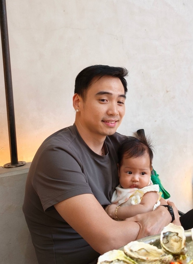 Chồng H'Hen Niê khoe khoảnh khắc 'u mê' con gái- Ảnh 3.